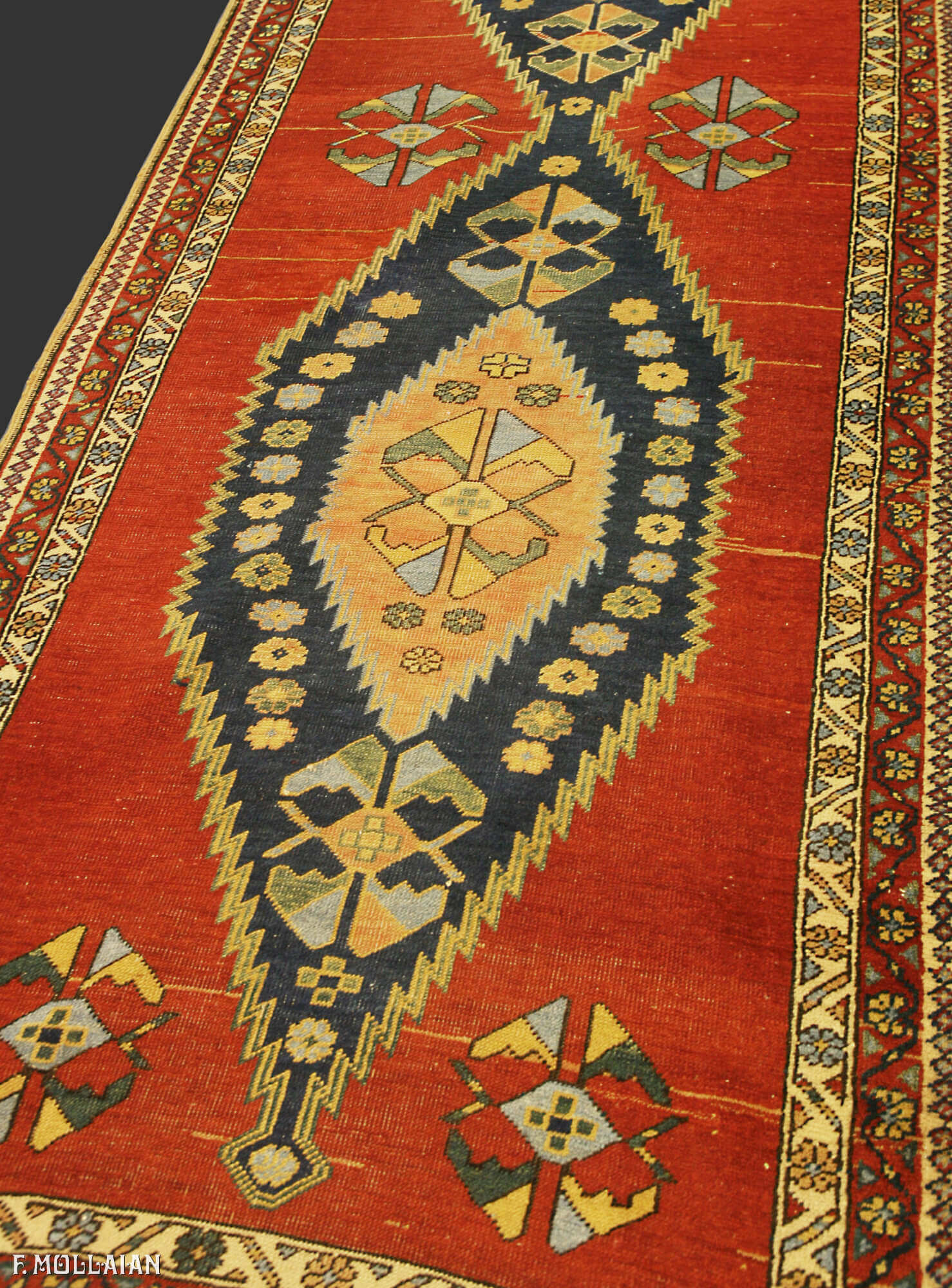 Antique Persian Bakshaish Runner n°:52769840